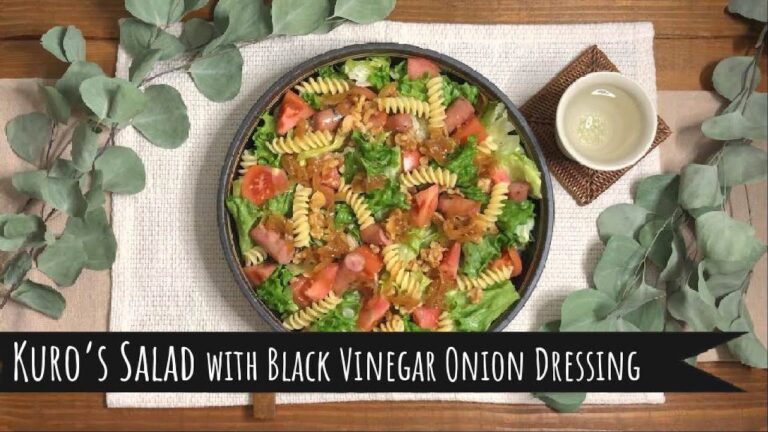 Kuro's Salad with Black Vinegar Onion Dressing / Kuro's 黒酢玉ねぎドレッシングのご馳走サラダ