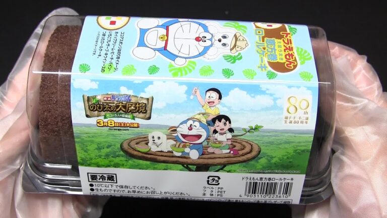 ドラえもんの恵方巻ロールケーキ