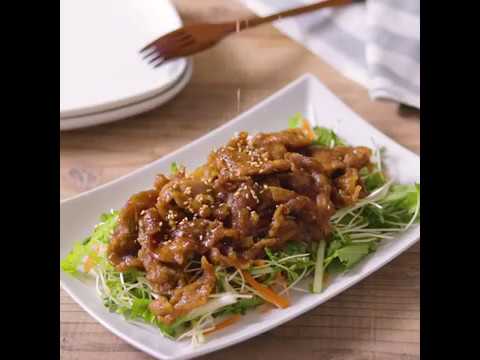 豚肉たっぷりのおかずサラダ ボリューム満点 カリカリ豚サラダ ｜ moguna[モグナ]