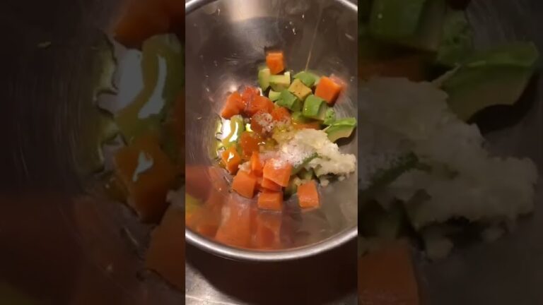 アボカドが嫌いな人でも好きになっちゃうレシピ　#料理  #アボカド  #サーモン