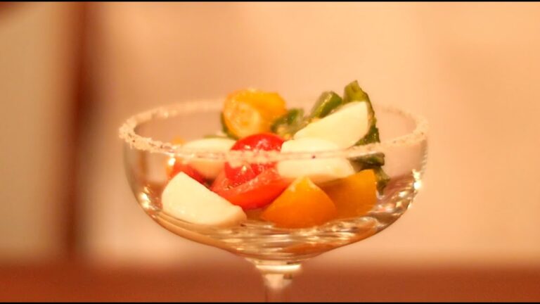 お酒とトマトでアレンジ！大人のカプレーゼの作り方