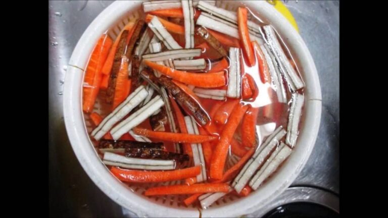 ごぼう、にんじん、豚肉の、さっと煮