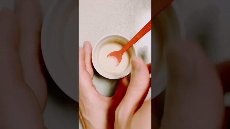 わさびマヨソースをかけた冷奴　#shorts