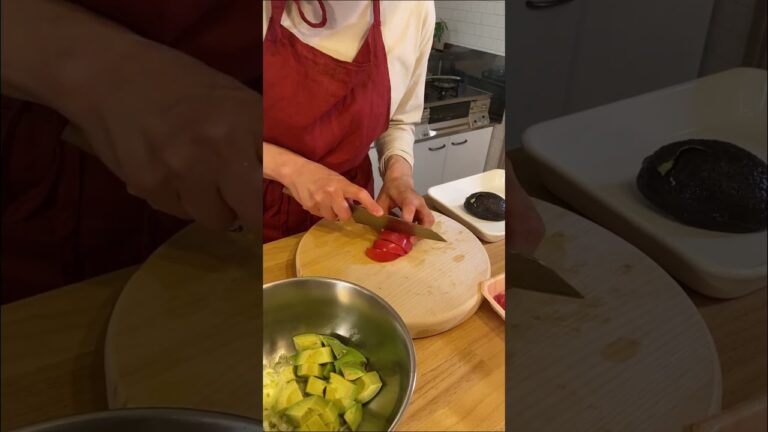 豚しゃぶとアボカドのねぎ塩レモン レシピはコメント欄に記載 #shorts