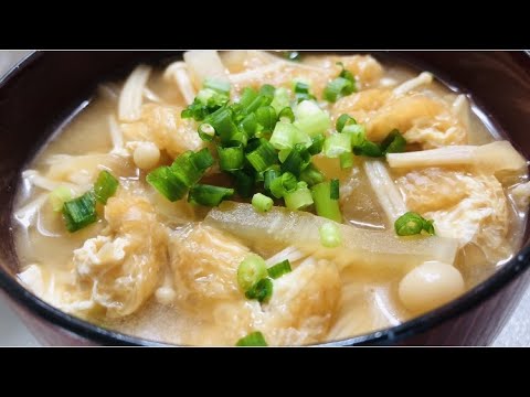 油揚げと大根、えのきのお味噌汁作り/Miso soup making/Japanese meal/Japanese food