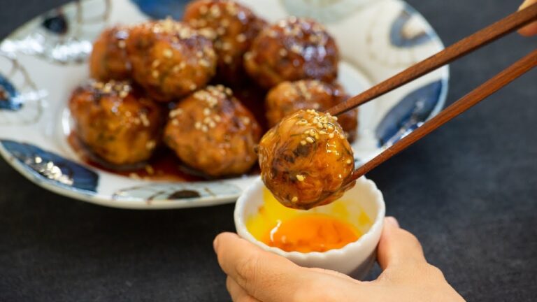 ボリュームUP！もちもち餅入り月見つくね
