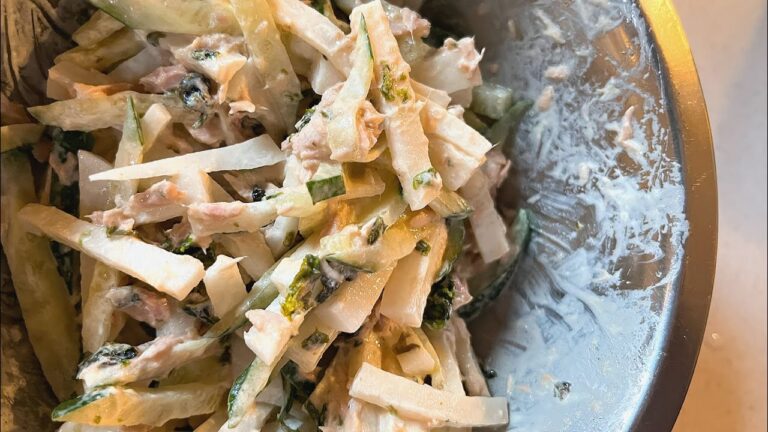 【副菜】きゅうりと大根のツナサラダ。切って和えるだけの簡単時短レシピ