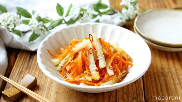 【ちくわとにんじんのきんぴら】千切りにんじんとちくわで！アレンジきんぴらレシピ♪｜macaroni（マカロニ）