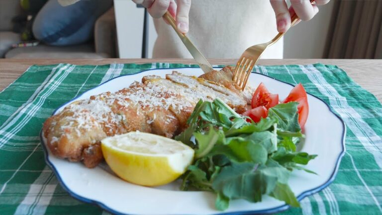 チーズと豚肉を重ねて揚げます。コトレッタのミルフィーユ【 レシピ 】