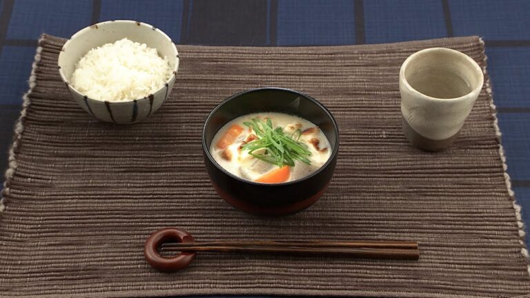 【DAIGOも台所】ぽかぽか粕汁｜疲れた体に◎カンタンに作れるご飯レシピ♪