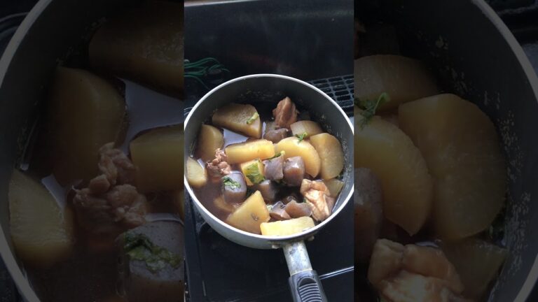鶏肉と大根とこんにゃくの煮物