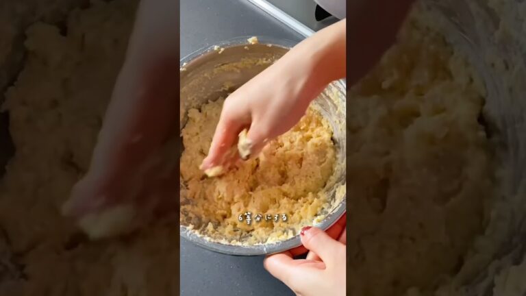 【豆腐でヘルシー♡】甘酢ダレで♪蓮根つくねバーグ