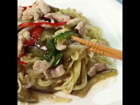 シャキシャキ野菜のあんかけ焼きそば 豚肉と細切り野菜のあんかけ焼きそば ｜ moguna[モグナ]