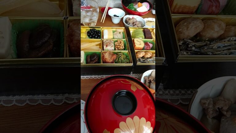 実家のおせちと博多雑煮