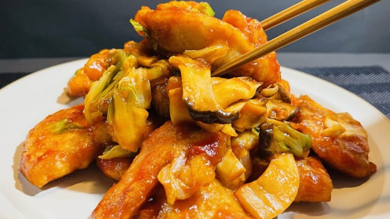 鶏むね✖️キャベツ✖️ケチャップ！【鶏むね肉のケチャップ炒め】ボリューム満点で大満足！子供も大好きな味付け♪Stir-fried chicken breast with ketchup