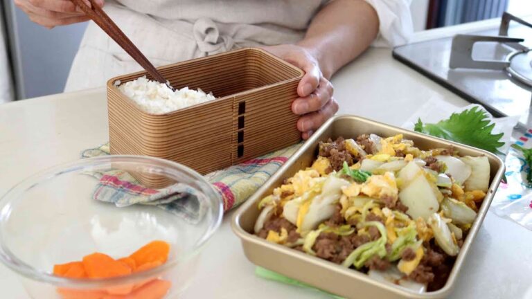 【旦那弁当】ベチャッとせず美味しくなるコツ♪白菜とひき肉の中華風炒め＃846