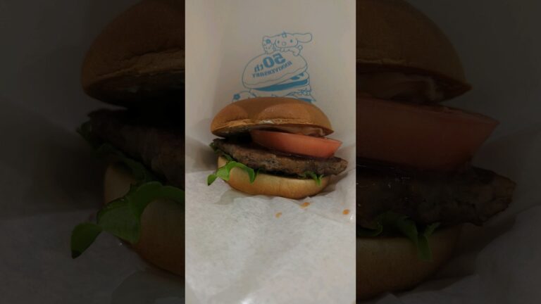 モスバーガー 一頭買い 黒毛和牛バーガー～特製テリヤキソース～ #shorts