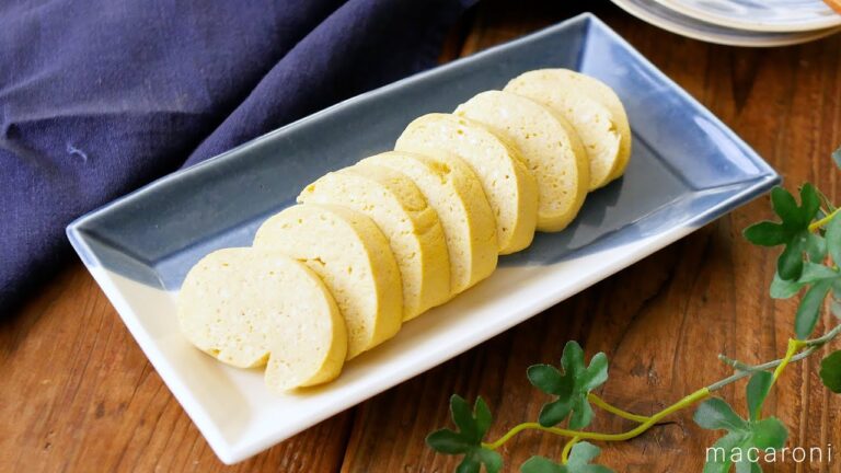 【豆腐でふわふわだし巻き卵風】豆腐と卵を混ぜてレンジで加熱するだけ♪この食感やみつき！ふわふわな仕上がり｜macaroni（マカロニ）