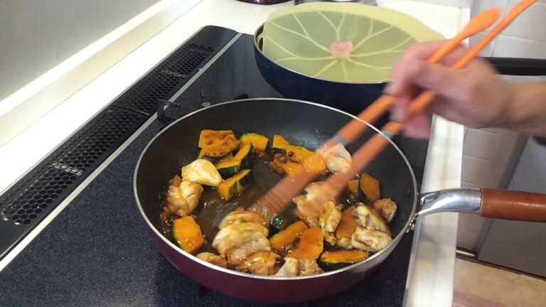 パッと簡単おかず！かぼちゃのうま照り焼き炒め