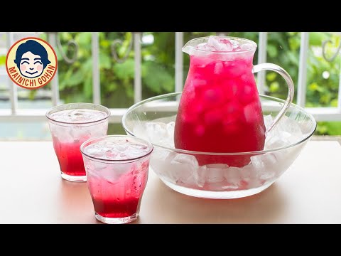 超簡単赤紫蘇ジュース！【夏ドリンク】煮るだけでできる酸っぱくてあま〜いシソジュースの作り方♪梅干し作りにシソを再利用！