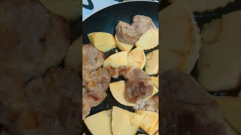 【タケノコとお肉の煮物】                                     #おつまみ #お酒 #筍 #簡単レシピ #晩酌