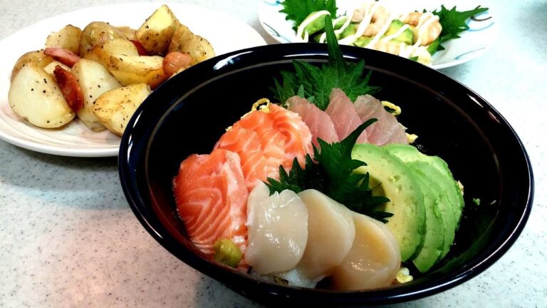 さっぱり美味しい海鮮丼！アボカドも…【簡単家庭料理】
