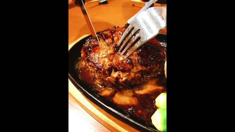 車麩で肉汁じゅわる、ノスタルジックなハンバーグ