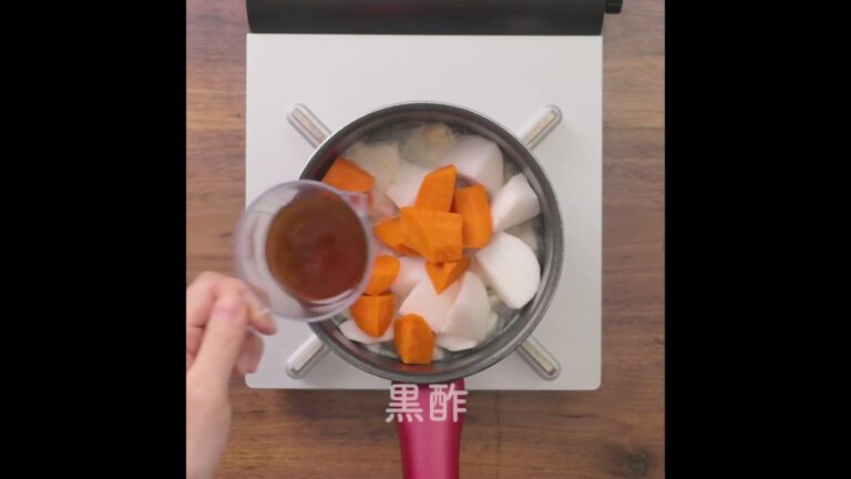 夏の疲れを吹き飛ばす！ こくうま！ 根菜と鶏ももの黒酢煮 #cooking  #簡単レシピ #和食