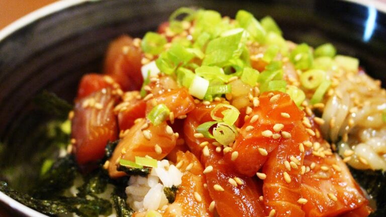【海鮮漬け丼】超簡単！398円の盛り合わせで作ってみました。タレ作るのは超簡単です。あと、個人的に海苔がめちゃくちゃ大事です。