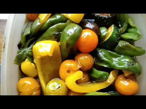 我が家で採れた野菜で「焼きびたし」を作るだけ