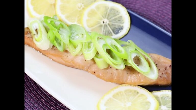 特製中華ダレが最高な一品 中華風 鮭のレンジ蒸し