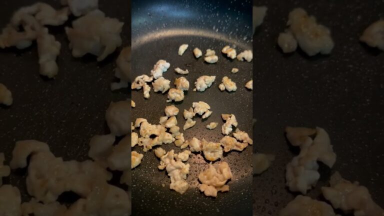 【たらこチャーハン】余ってた豚肉と。美味いよね。 #レシピ #料理 #酒