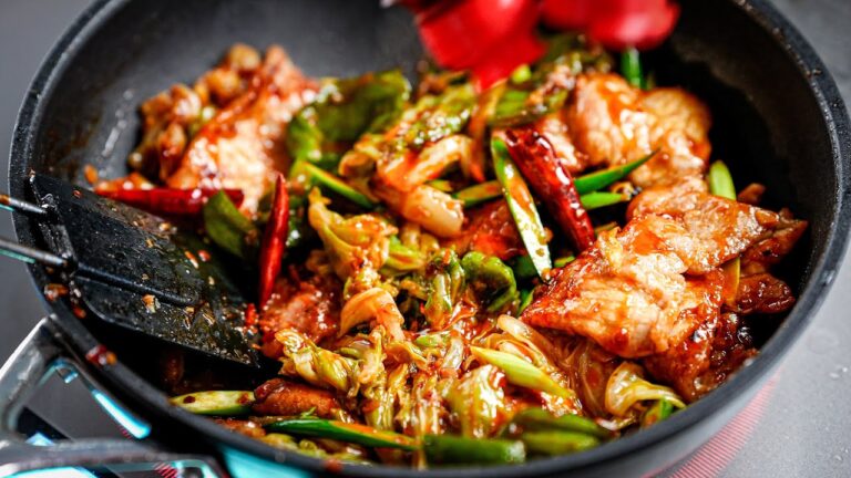 キャベツの消費量が半端じゃなくなるので注意して下さい『旨辛が過ぎる回鍋肉(ホイコーロー)』