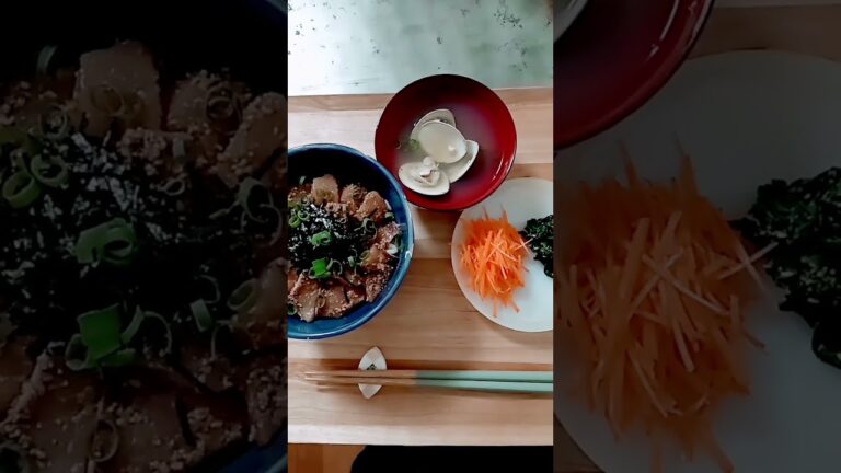 ひな祭り、ブリのゴマユッケ丼とハマグリのお吸い物