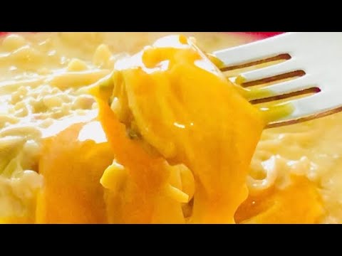 【ダイエットレシピ】レンジで簡単！濃厚えのきカルボナーラ #shorts