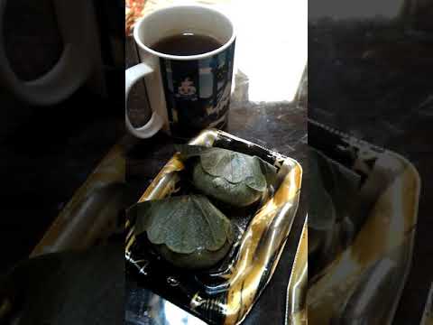 職場の隣で買った柏餅