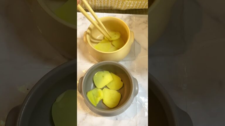 【食費月2万円台】鮭とほうれん草のポテトグラタン#簡単レシピ#節約レシピ#ポテト#グラタン#shorts