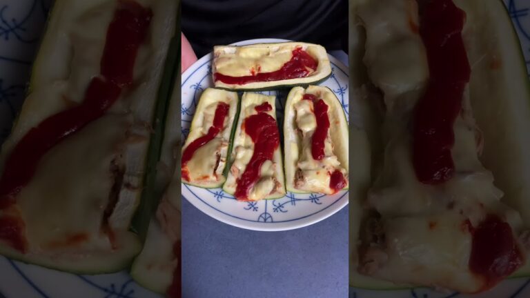 【男飯】ズッキーニのツナチーズ焼き‼️