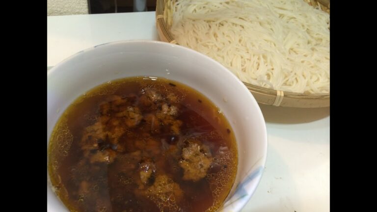 【1分クッキング】食べるそうめんつけダレ【ピリッとした辛味が最高】