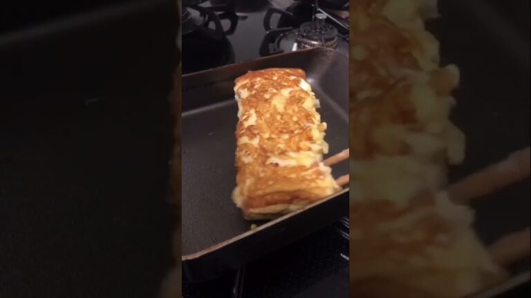 我が家のだし巻き卵は本だしと水と砂糖。 #shorts #卵焼き #だし巻き卵