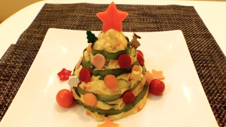ポテトサラダでクリスマスツリーの作り方。