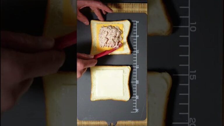 【ツナメルトサンド】Remake 耳まで美味しい 圧着式ホットサンドメーカー #shorts