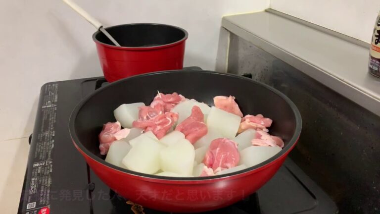 【茶色は】大根と鶏肉の煮物を作る！【飽きた】