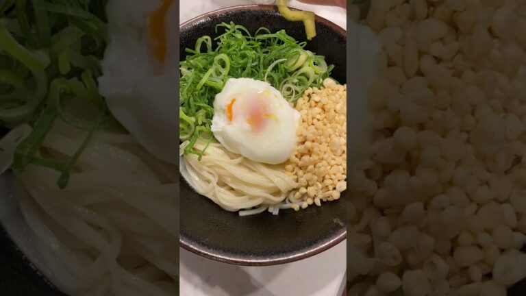 【冷やしぶっかけうどん】これは手の込んでる方の主婦のランチ