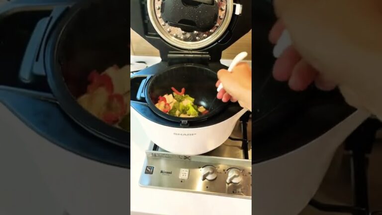 ホットクック/鶏むね肉とブロッコリーの塩炒め/出来上がり映像/￼お肉と野菜同時に入れてOK！#Shorts