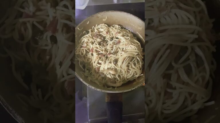 ベーコンとキノコのおいしい￼和風パスタ