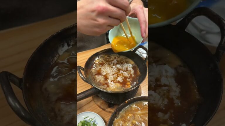大阪・西成「なべや」の大粒牡蠣がたっぷりと敷き詰められたカキみそ鍋がコスパ最強！