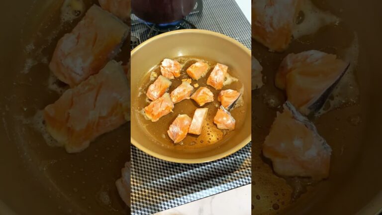 【食費月２万円台】🐟鮭とポテトの味噌焼き🧅#簡単レシピ#節約レシピ#無限玉ねぎ#鮭#じゃがいも