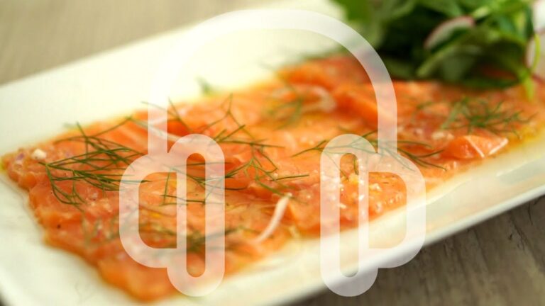 Salmon carpaccio & tartar サーモンのカルパッチョとタルタル