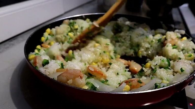シェフが家で簡単に【エビピラフ】再現する方法教えます　テクニック・コツを伝授します